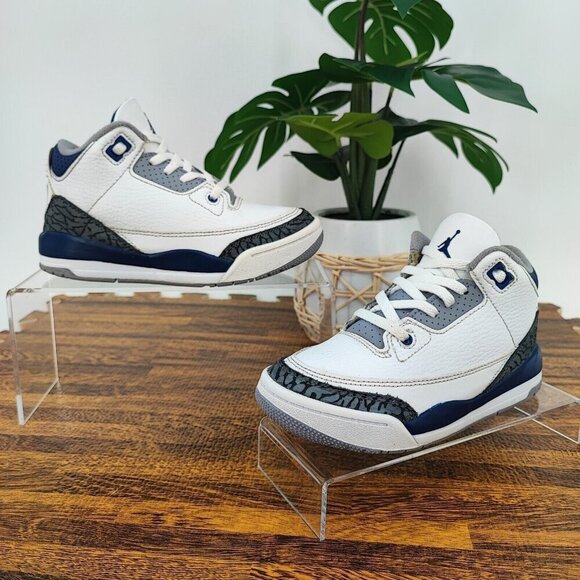 Nike Kid’s Air Jordan 3 Retro PS GS White Midnight Navy Sneakers Size 11C US - Picture 1 of 9